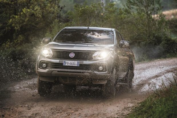 Fiat_Fullback_Cross